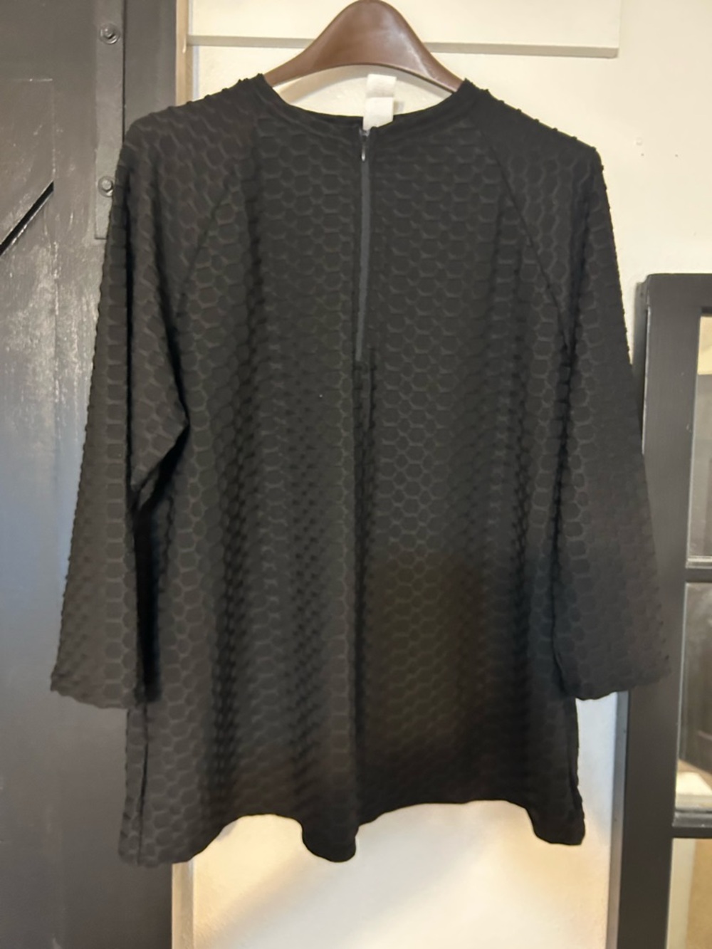 Black Textured Long-Sleeve Blouse 2x